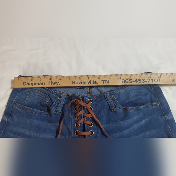 Almost Famous Denim Flare Jeans with Lace-Up Front. Sz 9 - Picture 5 of 7